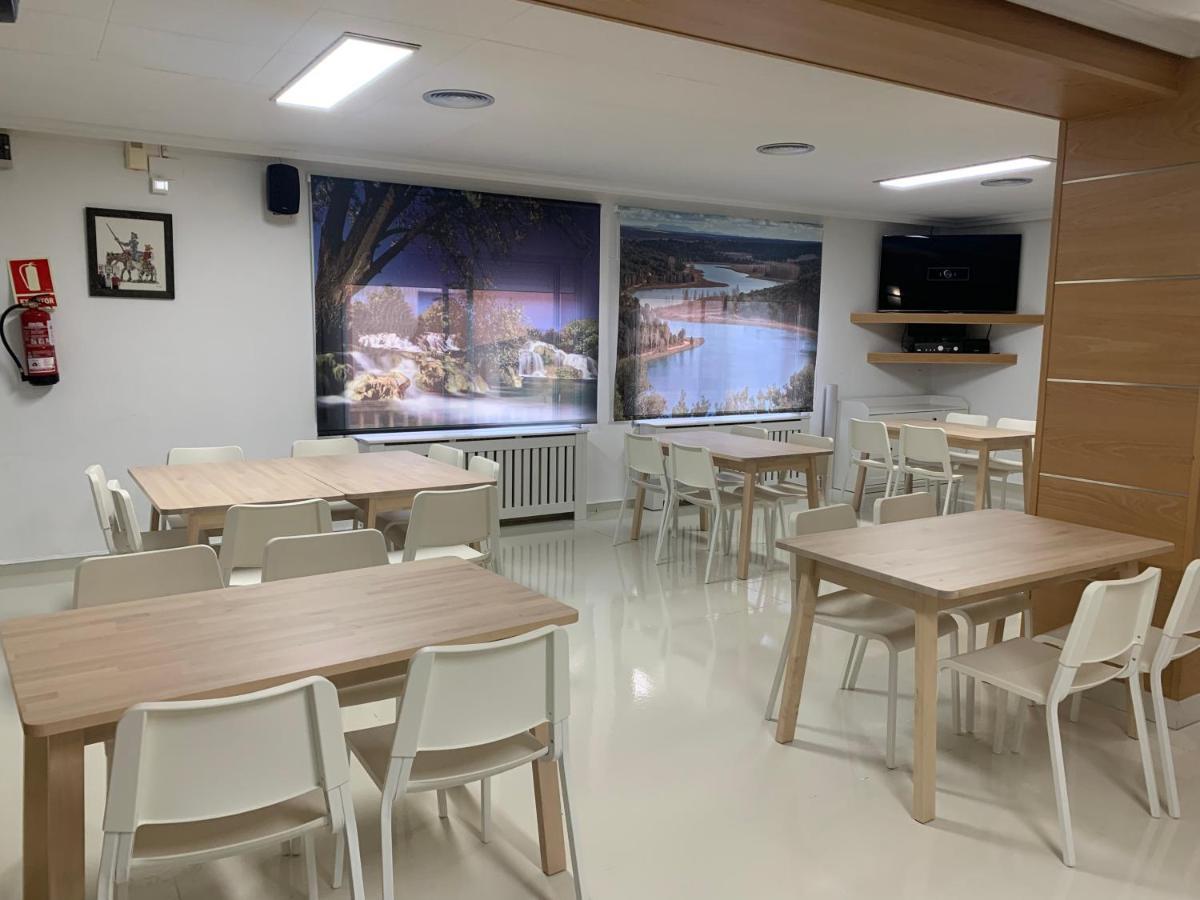 Hostal La Paz Ossa de Montiel Eksteriør billede