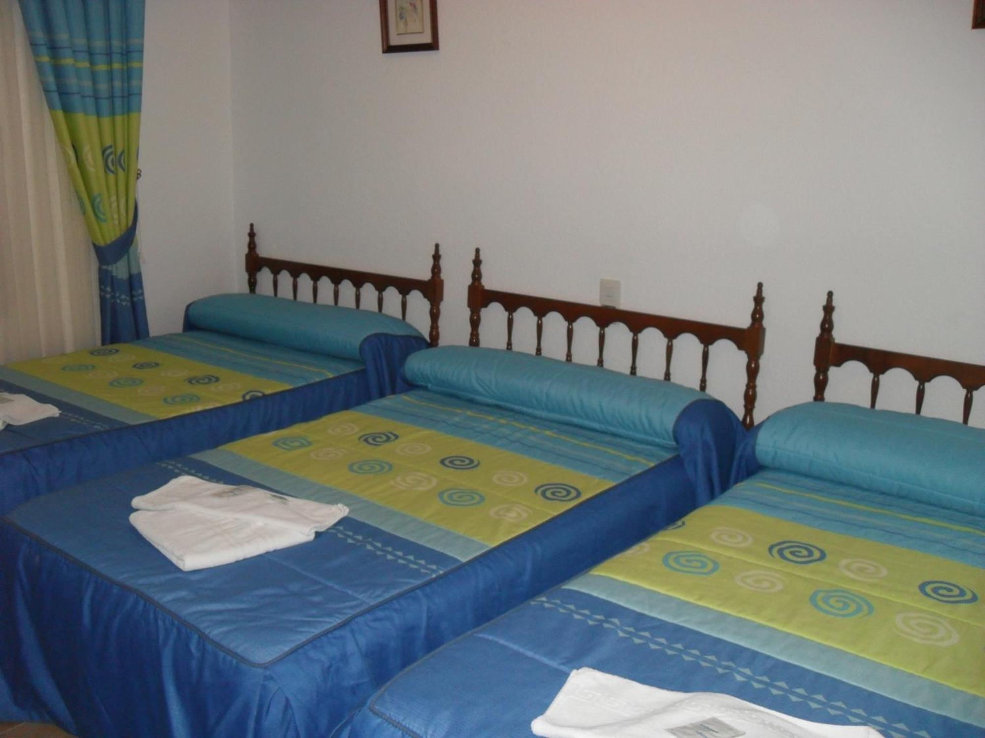 Hostal La Paz Ossa de Montiel Værelse billede